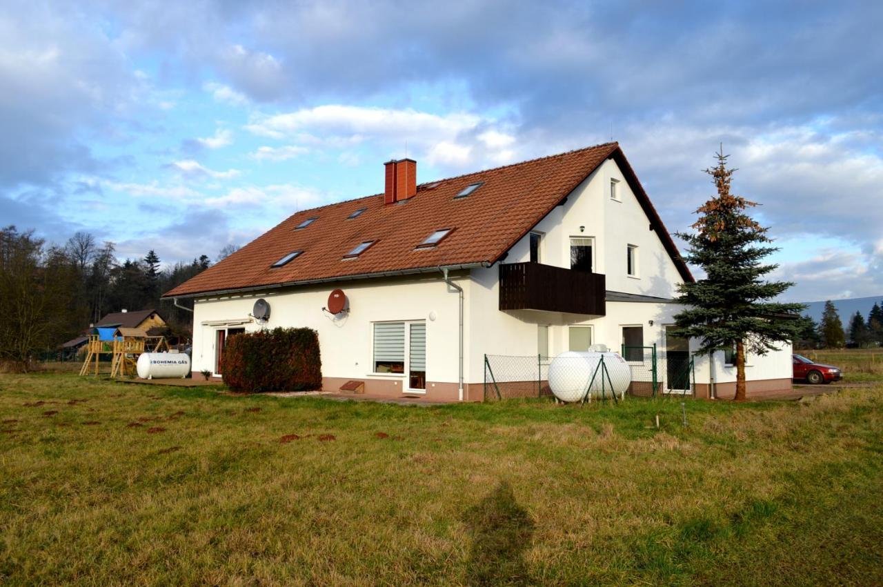 Unsere Ferienwohnung Stefan Im Riesengebirge! Dolni Lanov Exterior photo